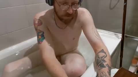 Snapshot of hornyandwet696969 chatting on 9, 11, 2025 hornyandwet696969 online show from 9, 11, 2025