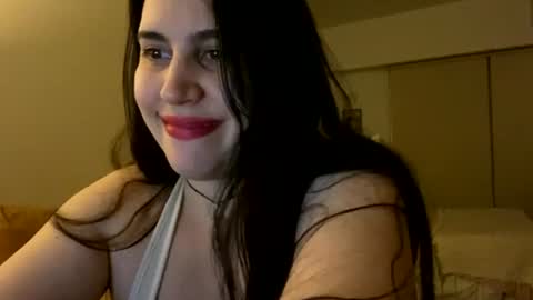 Snapshot of hornybaby675 chatting on 1, 7, 2026 Tina baby online show from 1, 7, 2026