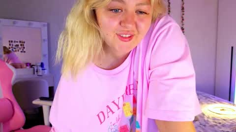 Snapshot of hornycakee chatting on 1, 3, 2026 HornyCakee online show from 1, 3, 2026