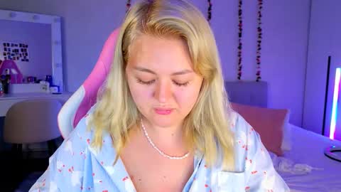 Snapshot of hornycakee chatting on 11, 3, 2026 HornyCakee online show from 11, 3, 2026