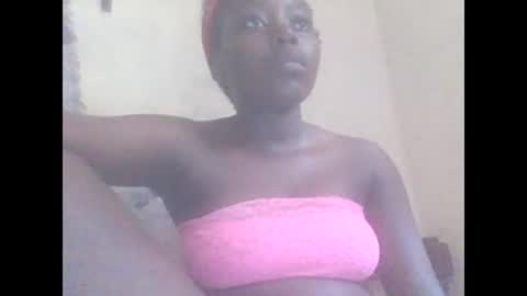 Snapshot of hornygal001 chatting on 12, 2, 2025 hornygal001 online show from 12, 2, 2025
