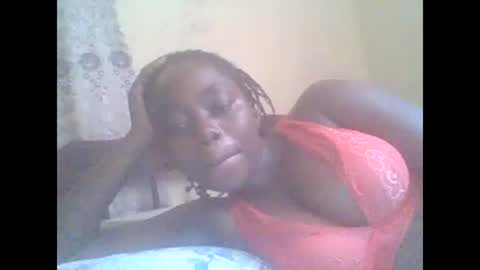 Snapshot of hornygal001 chatting on 6, 3, 2025 hornygal001 online show from 6, 3, 2025