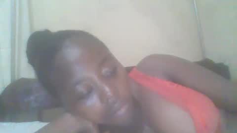 Snapshot of hornygal001 chatting on 11, 9, 2025 hornygal001 online show from 11, 9, 2025