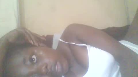 Snapshot of hornygal001 chatting on 19, 9, 2025 hornygal001 online show from 19, 9, 2025