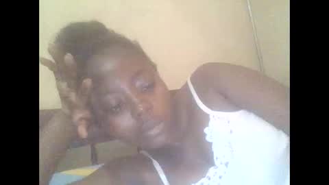 Snapshot of hornygal001 chatting on 29, 9, 2025 hornygal001 online show from 29, 9, 2025