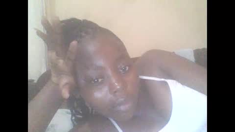 Snapshot of hornygal001 chatting on 8, 10, 2025 hornygal001 online show from 8, 10, 2025