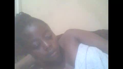 Snapshot of hornygal001 chatting on 28, 10, 2025 hornygal001 online show from 28, 10, 2025