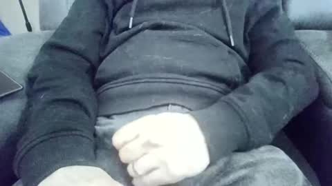 hornyguy73uk online show from 12, 1, 2025