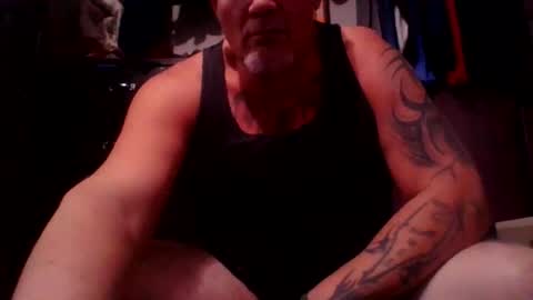 hornyhungwhiteboy4u269 online show from 3, 11, 2025