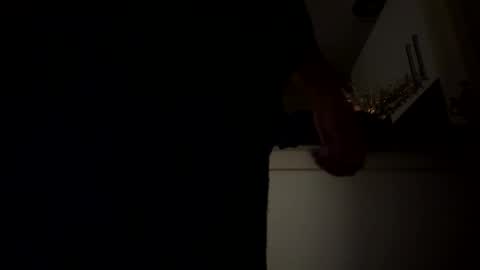 hornyonelooking1 online show from 11, 3, 2025