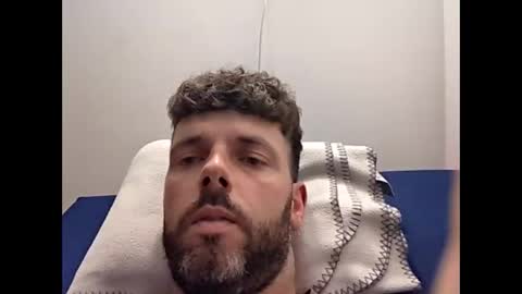 Snapshot of hornypeter1987 chatting on 15, 9, 2025 Hornypeter online show from 15, 9, 2025