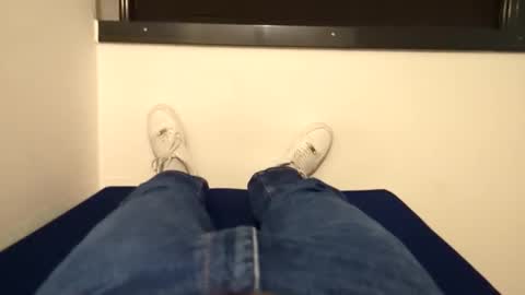 Snapshot of hornypeter1987 chatting on 21, 12, 2025 Hornypeter online show from 21, 12, 2025