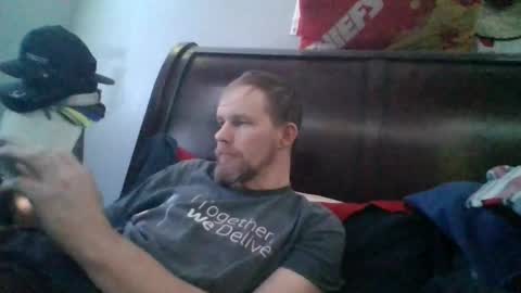 Snapshot of hornypierceddad chatting on 22, 2, 2026 hornypierceddad online show from 22, 2, 2026