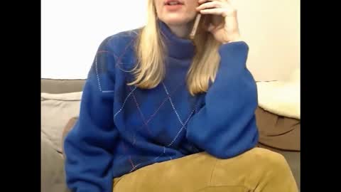 Snapshot of hornyssima chatting on 4, 2, 2026 Hornyssima online show from 4, 2, 2026