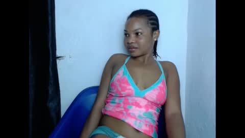 Snapshot of hornyxbum chatting on 25, 12, 2024 hornyxbum online show from 25, 12, 2024