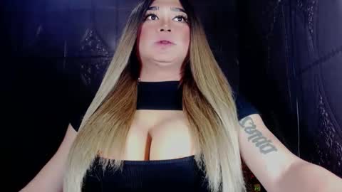 YOUR MAJESTY LUCY PEARL online show from 10, 3, 2025