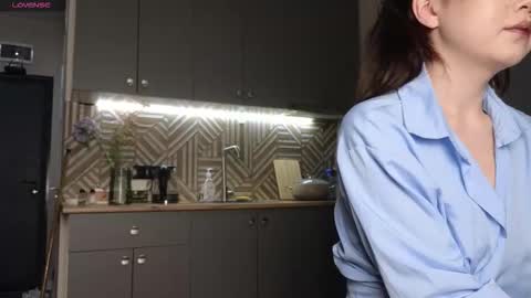 hosina_sayeri online show from 14, 10, 2025