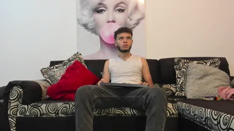 Snapshot of hot_bad_boy69 chatting on 25, 9, 2025 hot bad boy69 online show from 25, 9, 2025