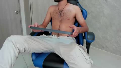 Snapshot of hot_bad_boy69 chatting on 27, 3, 2026 hot bad boy69 online show from 27, 3, 2026