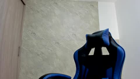 Snapshot of hot_bad_boy69 chatting on 5, 5, 2026 hot bad boy69 online show from 5, 5, 2026