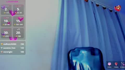 Snapshot of hot_beauty__ chatting on 25, 2, 2025 VALENTINA online show from 25, 2, 2025