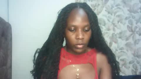 Snapshot of hot_berry2003 chatting on 4, 11, 2025 Millie online show from 4, 11, 2025