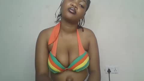 Snapshot of hot_choccoolate chatting on 23, 3, 2026 Zarah online show from 23, 3, 2026