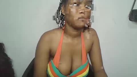 Snapshot of hot_choccoolate chatting on 10, 4, 2026 Zarah online show from 10, 4, 2026