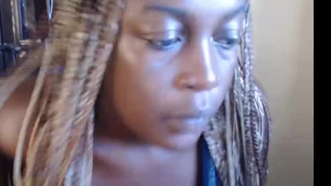 Snapshot of hot_choco2 chatting on 25, 9, 2025 Coco online show from 25, 9, 2025