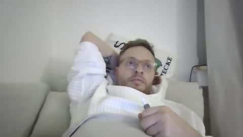 hot_chris1989 online show from 14, 2, 2026