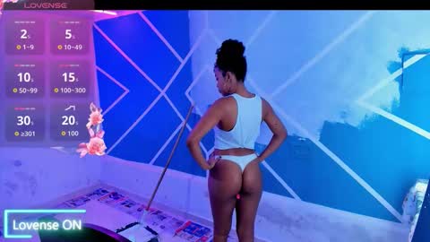 Hot Couple online show from 11, 10, 2025