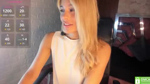 Snapshot of hot_cupid01 chatting on 28, 3, 2026 Valery online show from 28, 3, 2026