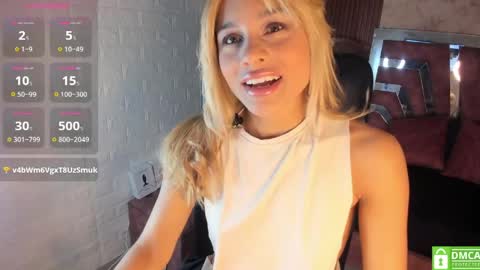 Snapshot of hot_cupid01 chatting on 12, 4, 2026 Valery online show from 12, 4, 2026