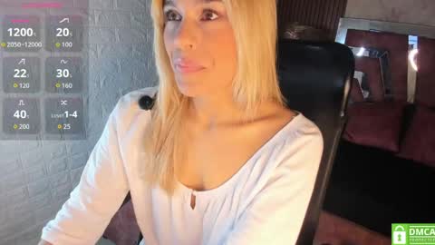 Snapshot of hot_cupid01 chatting on 14, 4, 2026 Valery online show from 14, 4, 2026