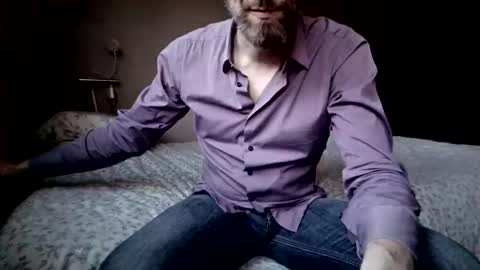 Snapshot of hot_hung_daddy_4u chatting on 22, 4, 2026 Daddy online show from 22, 4, 2026