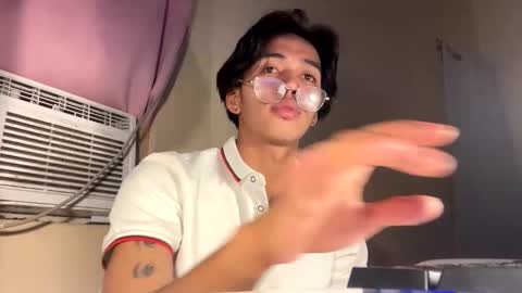 Snapshot of hot_kianxx chatting on 15, 5, 2026 hot_kianxx online show from 15, 5, 2026
