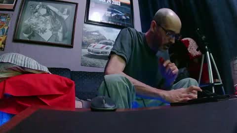 Snapshot of hot_krispy_kreme chatting on 29, 4, 2026 hot_krispy_kreme online show from 29, 4, 2026