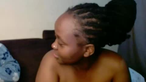 Linah online show from 23, 11, 2025