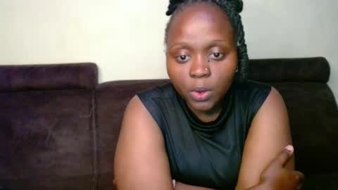 Linah online show from 3, 12, 2025