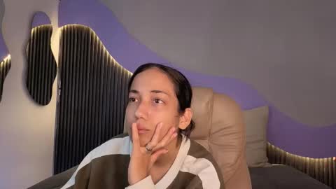 Snapshot of hot_little_bunny chatting on 22, 2, 2026 Alana online show from 22, 2, 2026