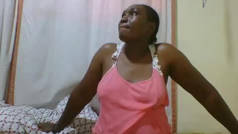 Snapshot of hot_masha chatting on 12, 10, 2025 hot_masha online show from 12, 10, 2025
