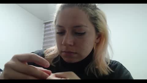 Mia online show from 25, 1, 2025