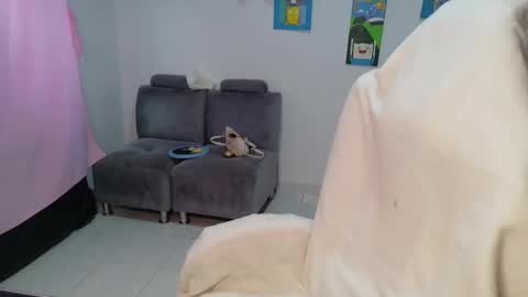 Mia online show from 25, 2, 2026