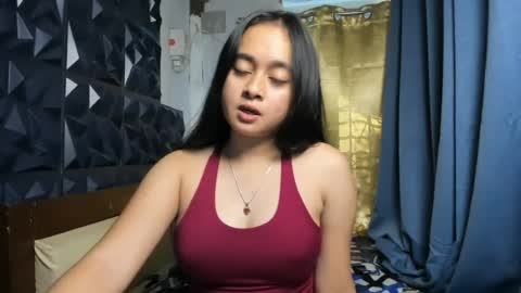 Snapshot of hot_nica19 chatting on 22, 6, 2026 call me nica online show from 22, 6, 2026
