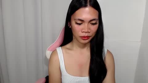 Snapshot of hot_pauline chatting on 7, 5, 2026 hot_pauline online show from 7, 5, 2026
