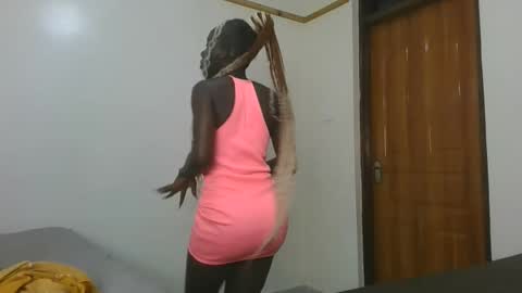 Snapshot of hot_petite1 chatting on 24, 3, 2026 Hot petite online show from 24, 3, 2026