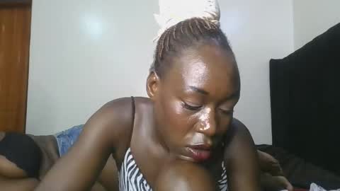 Snapshot of hot_petite1 chatting on 30, 3, 2026 Hot petite online show from 30, 3, 2026