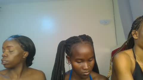 Snapshot of hot_petite12 chatting on 7, 7, 2026 Petite online show from 7, 7, 2026