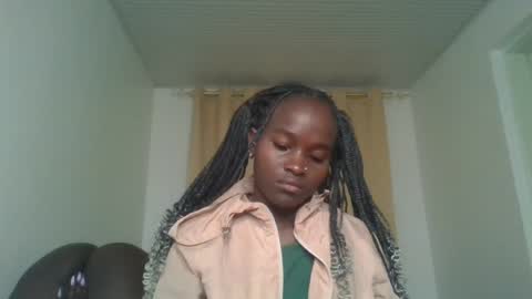 Snapshot of hot_petite12 chatting on 30, 7, 2026 Petite online show from 30, 7, 2026