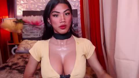 Julli Anna online show from 9, 11, 2025